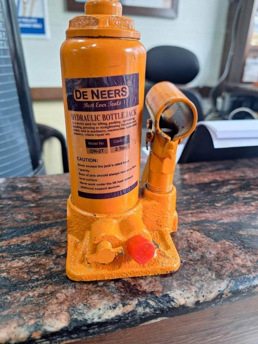 De Neers Hydraulic Jack De Neers 2Ton Hydraulic Bottle Jack DN-2T