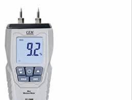 CEM DT-73MR Moisture Meter (0% to 70%, Pin-Type, LCD Display)