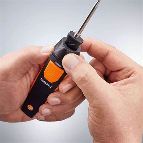 Testo Thermometer Testo 915i - Thermometer With Air Probe And Smartphone Operation